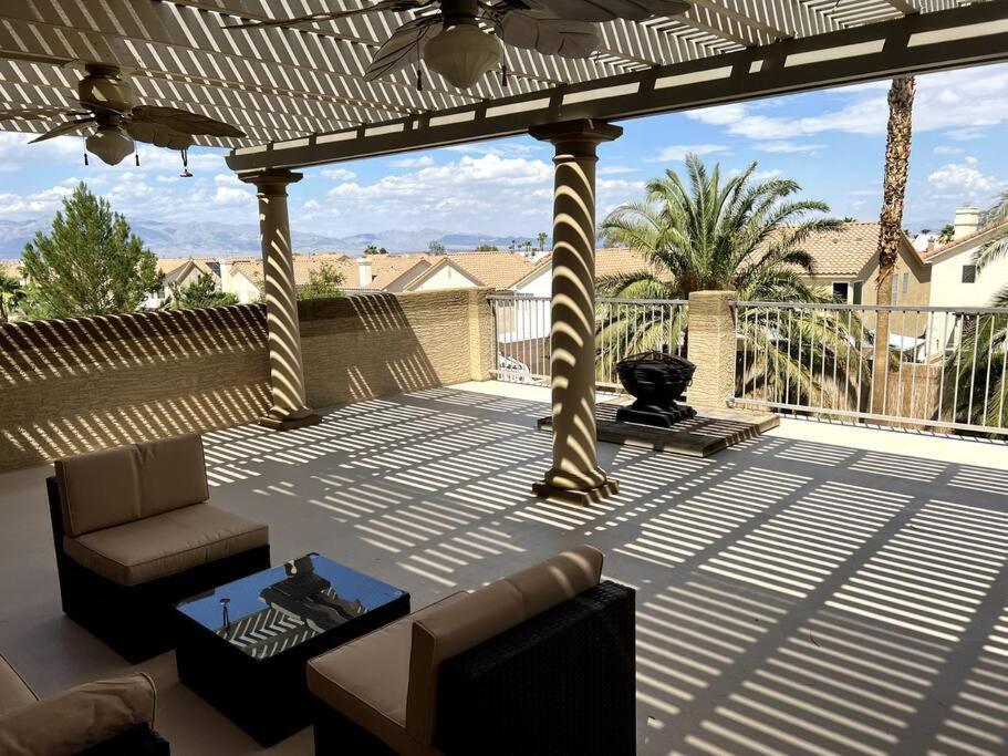 Caramelize Life With A Stay At 908 Carmel Shoresラスベガス エクステリア 写真