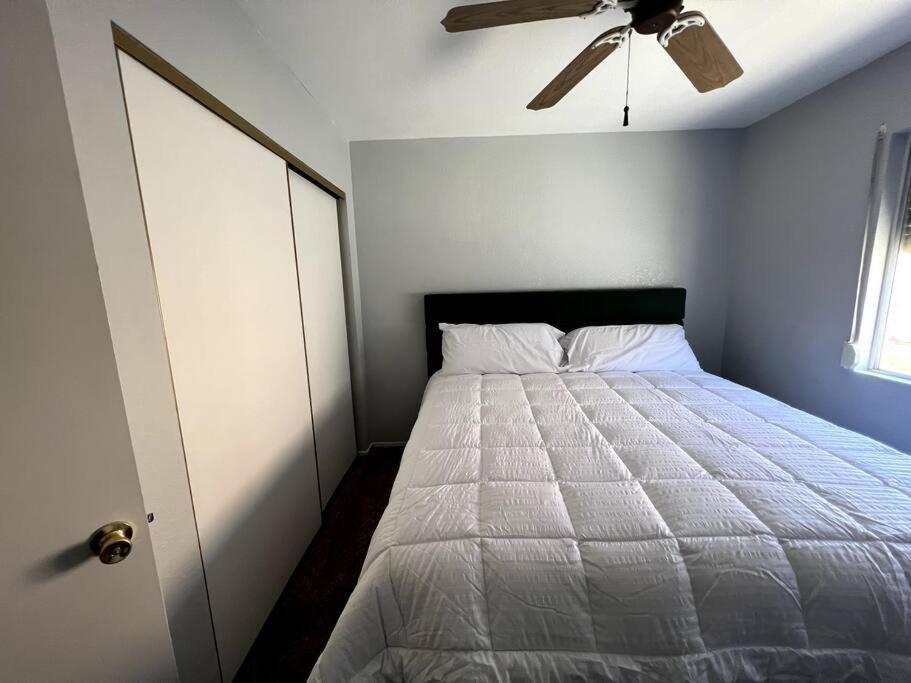 Caramelize Life With A Stay At 908 Carmel Shoresラスベガス エクステリア 写真